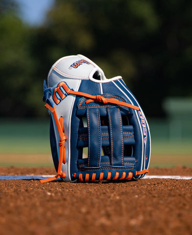 WILSON 2027 A500® 10.5” INFIELD YOUTH BASEBALL GLOVE
