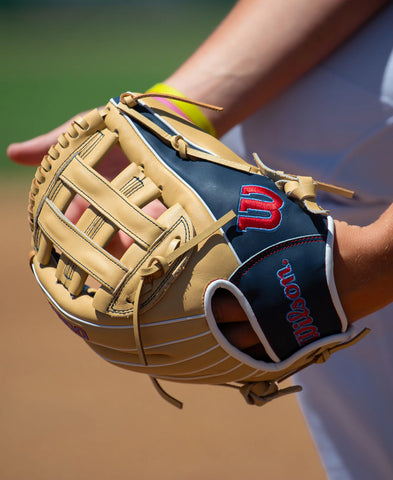 WILSON 2027 A900® 12” UTILITY BASEBALL GLOVE