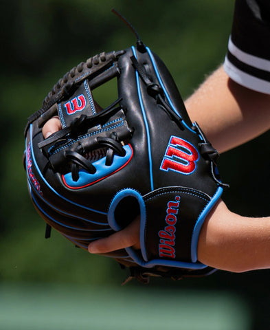 WILSON 2027 A1000® DP15 11.5” INFIELD BASEBALL GLOVE
