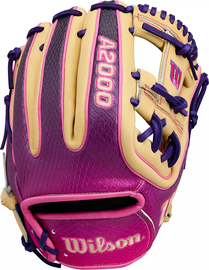 2027 WILSON A2000® 1720SS 11.5” LEADOFF COLLECTION INFIELD BASEBALL GLOVE