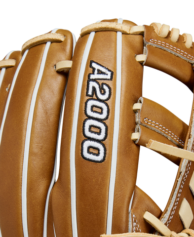 WILSON 2024 A2000 1716 11.50" INFIELD BASEBALL GLOVE
