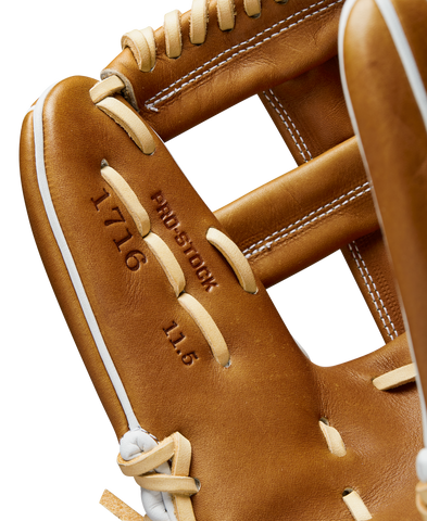 WILSON 2024 A2000 1716 11.50" INFIELD BASEBALL GLOVE