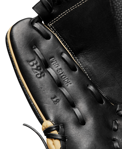 WILSON 2024 A2000 B23SS 12” PITCHER’S BASEBALL GLOVE