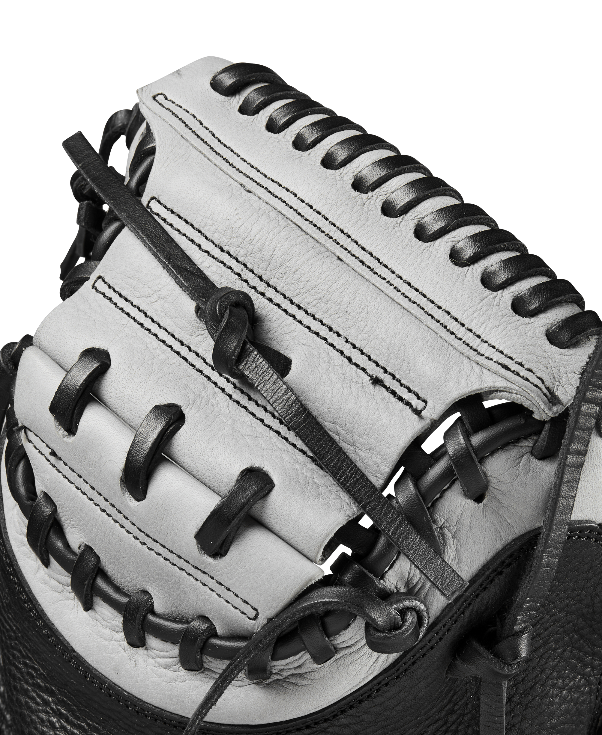 WILSON 2024 A1000 CM33 33” BASEBALL CATCHER’S MITT