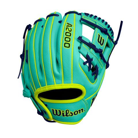 WILSON FALL 2024 A2000® DP15SS 11.5” INFIELD BASEBALL GLOVE