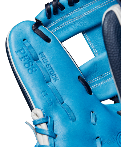 WILSON FALL 2024 A2000® PF88SS 11.25” INFIELD BASEBALL GLOVE