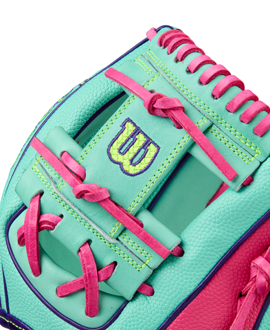 WILSON FALL 2025 A2000® DP15SS 11.5” INFIELD BASEBALL GLOVE