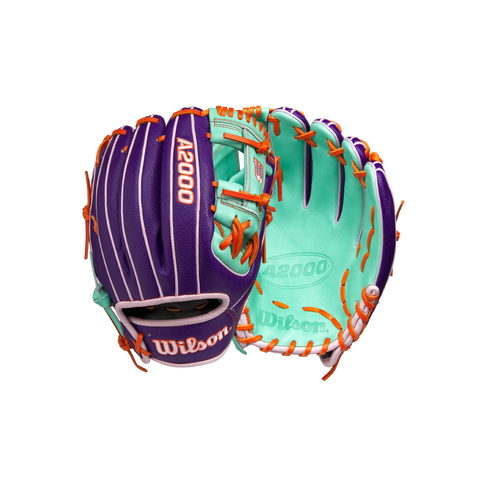 WILSON A2000 1975 GLOVE OF THE MONTH APRIL 2025