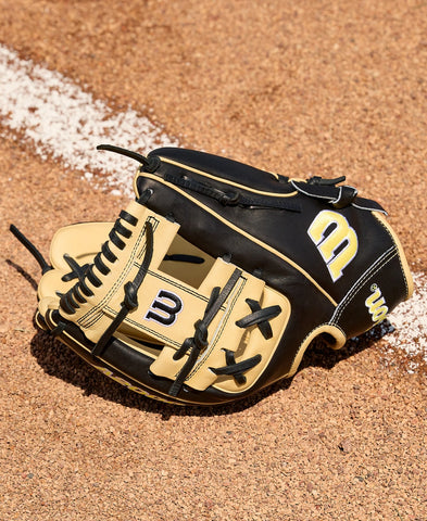 WILSON 2026 A2000® CLASSIC SERIES 1786 11.5” INFIELD BASEBALL GLOVE