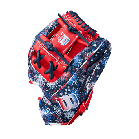 WILSON A2000 1975 JULY 2025 GLOVE OF THE MONTH 11.75" INFIELD GLOVE