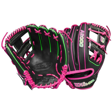 WILSON GLOVE OF THE MONTH AUGUST 2023 - WILSON A2000® 1975SS 11.75" BASEBALL GLOVE