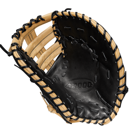 WILSON 2023 A2000® 1679SS 12.5” BASEBALL FIRST BASE MITT