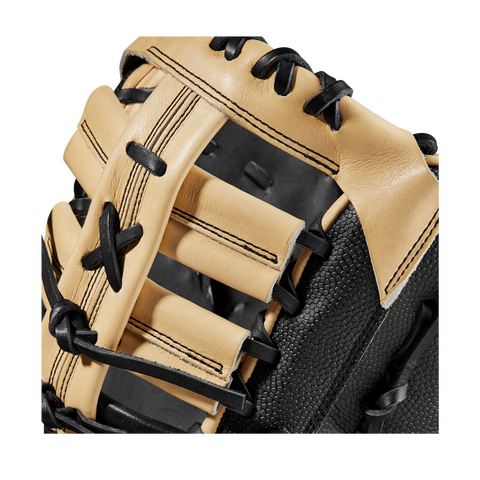 WILSON 2023 A2000® 1679SS 12.5” BASEBALL FIRST BASE MITT
